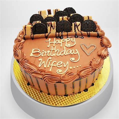 Send happy birthday wife chocolate oreo cake online by GiftJaipur in Rajasthan