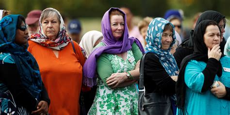 New Zealand women wear headscarves in display of solidarity - Business Insider