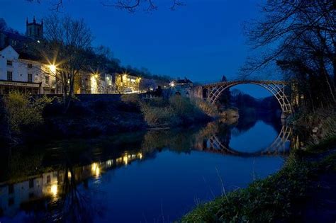 Pictures From All Over World: the another view of iron bridge at night from england