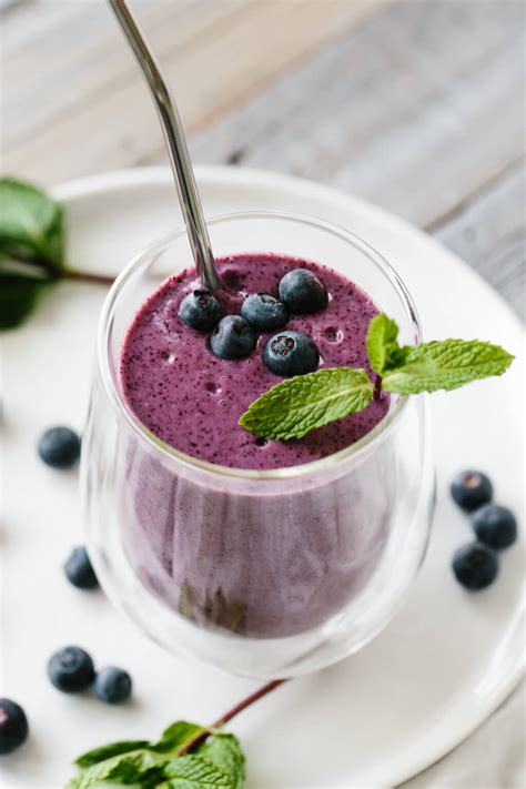 Blueberry Smoothie | Downshiftology