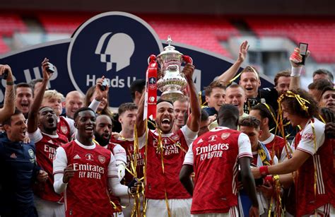 Incredible Arsenal win the FA Cup for a record 14 times thanks to ...