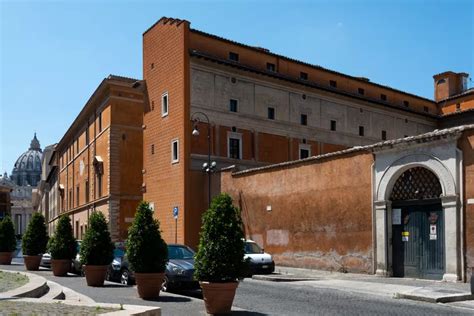 Why Did the Order of the Holy Sepulchre Choose Four Seasons to Manage Historic Landmark in Rome?