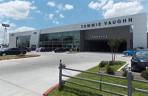 Tommie Vaughn Ford | New Ford dealership in Houston, TX 77008