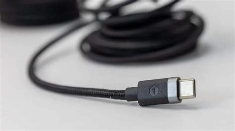 mophie Dual USB-A Car Charger and Charging Cables REVIEW | Mac Sources