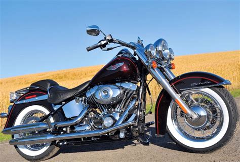 Softail Deluxe - Showing Softail_Deluxe_170513_20.jpg