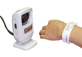 Hospital wristband with barcode scanner - AEP