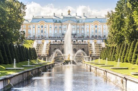 Rich Palace with Many Fountains in Park. Stock Image - Image of ...