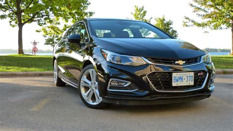 2016 Chevrolet Cruze Sedan Test Drive Review | AutoTrader.ca