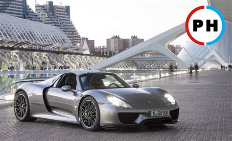 A Closer look At the Porsche 918 Spyder