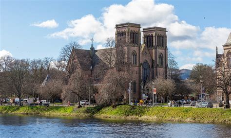 A guide to Inverness Cathedral for tourists