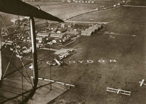 7 fascinating pictures of Croydon's lost airport - MyLondon