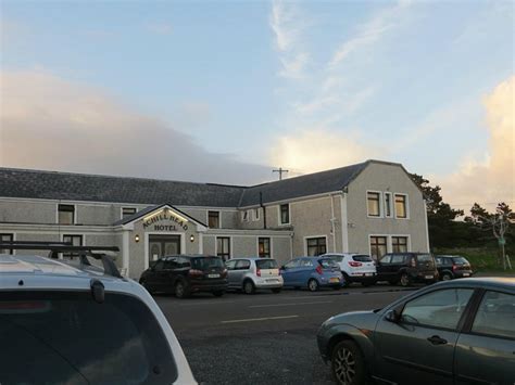 THE ACHILL HEAD HOTEL (Achill Island) - Inn Reviews, Photos, Rate ...