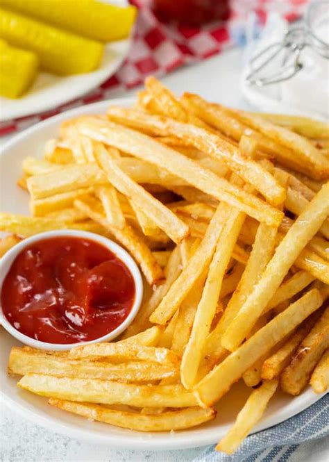 McDonald's French Fries - Copycat Recipe - The Cozy Cook