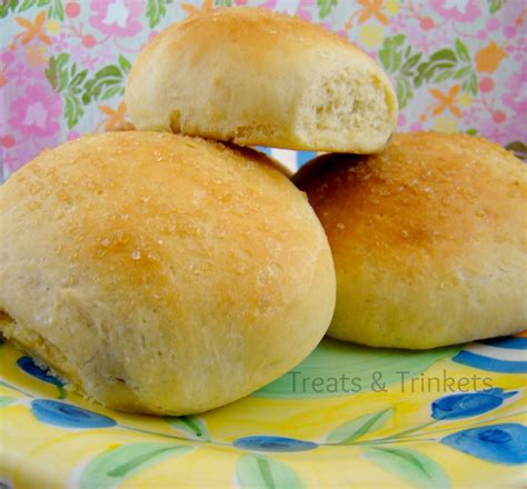 Treats & Trinkets: Nutella Stuffed Sweet Buns