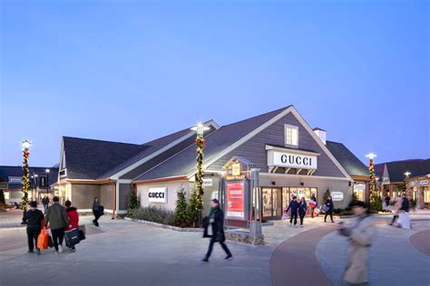 Do Business at Woodbury Common Premium Outlets®, a Simon Property.