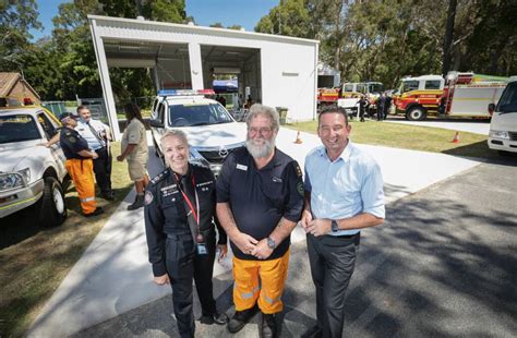 Rural fire service station opens at Amity Point | Redland City Bulletin | Cleveland, QLD