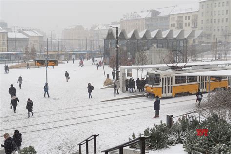 HUNGARY - BUDAPEST - SNOW #Gallery - Social News XYZ