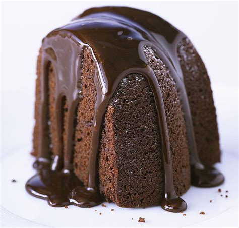 Try This Recipe for Thick Chocolate Glaze for Desserts