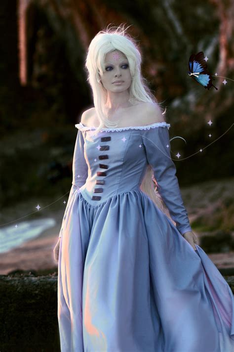 Lady Amalthea Last Unicorn Cosplay by neoqueenhoneybee on DeviantArt