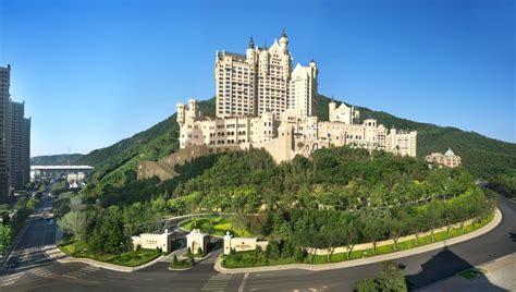 The Castle Hotel in Dalian, China : r/bizarrebuildings