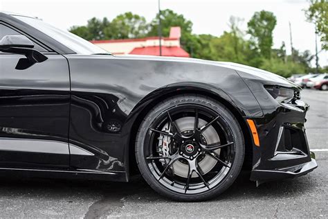 Chevrolet Camaro ZL1 6th Gen Black Project 6GR TEN Wheel | Wheel Front