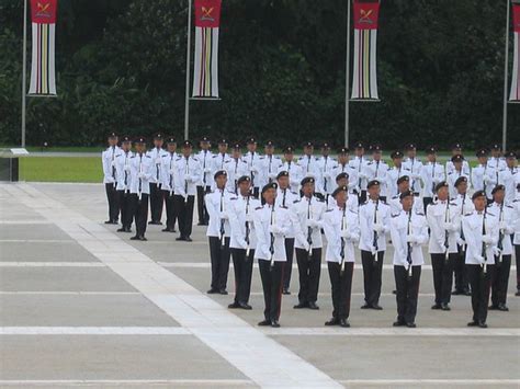 Commissioning Parade | Hormat Senjata!!! | yingheng | Flickr