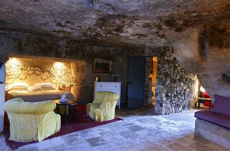 38 Pictures From The Most Bizarre Hotels Around The World