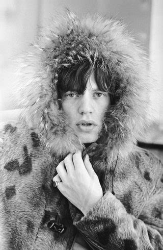 Mick Jagger’s Best Hair and Makeup Moments: Glitter, Shaggy Hair, and ...