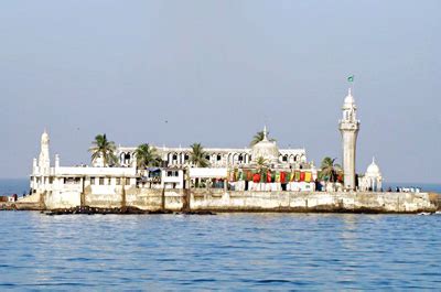 Ali Mosque, Haji Ali Mosque in Mumbai, Information about Haji Ali Mosque