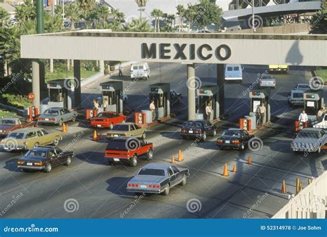 120 Mexico Border Crossing San Diego Photos - Free & Royalty-Free Stock ...