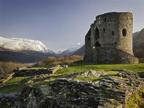 Dolbadarn Castle (Cadw) | VisitWales