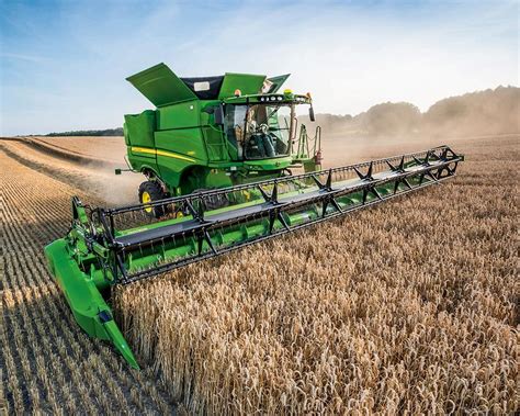 John Deere Agriculture | Papé Machinery Agriculture & Turf