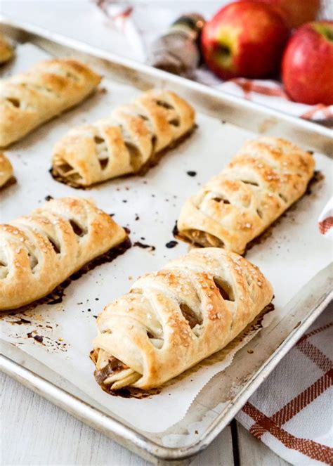 Simple Apple Strudel | Recipe | Apple strudel, Strudel, Healthy apple ...