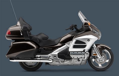 2013 Honda Goldwing Colors and Pricing - autoevolution