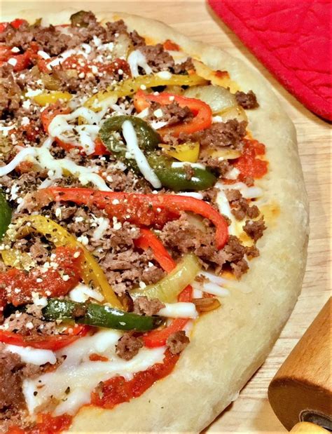 Cheesesteak Pizza #ComfortFood #FestiveFoodies | Recipe | Stuffed ...