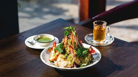 Sri Trat Restaurant Bangkok | Centurion Magazine