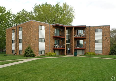 Pineview Apartments Rentals - White Bear Lake, MN | Apartments.com