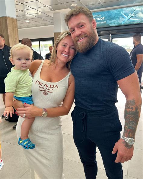 Dee Devlin looks loved up alongside Conor McGregor in stunning Prada ...