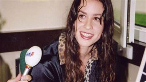 Alanis morissette 1995 - profiledarelo