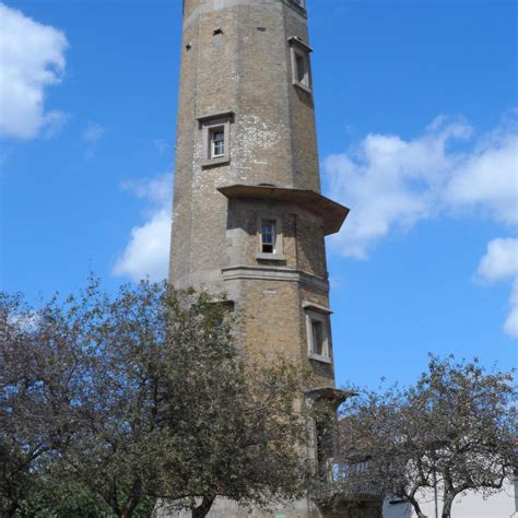 HIGH LIGHTHOUSE IN HARWICH (2024) All You Need to Know BEFORE You Go ...