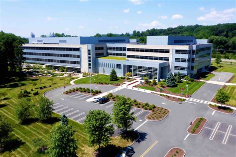 Cigna To Relocate 2,100 Employees to Former Honeywell Headquarters