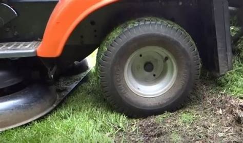 Difference between Lawn Tractor and Garden Tractor | Great Yard Master