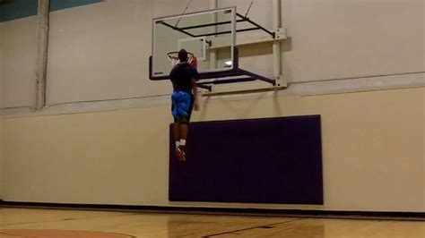 Highest Jumper in the World! - YouTube