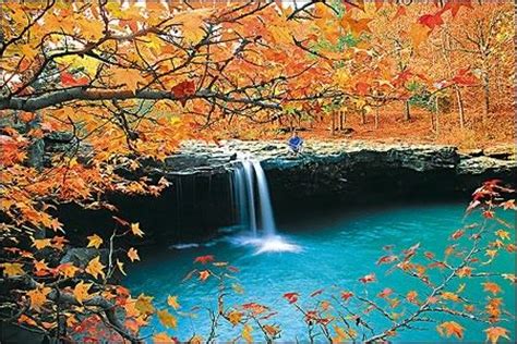 Magnificent Colors of the Ozarks on Branson Fall Season - ThousandHills.com