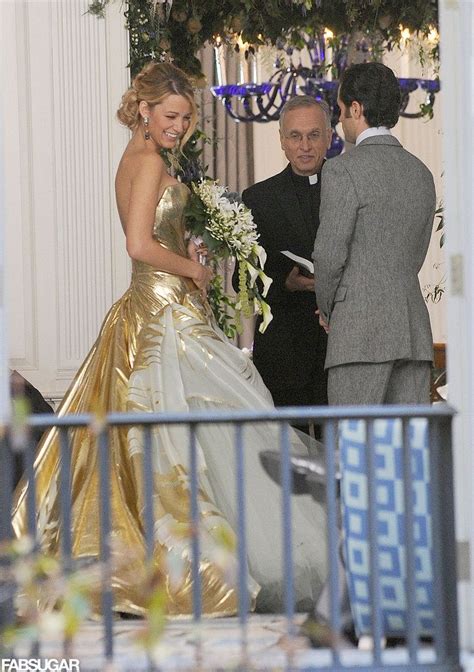 Blake Lively Goes For the Gold at Her Gossip Girl Wedding | Gossip girl ...