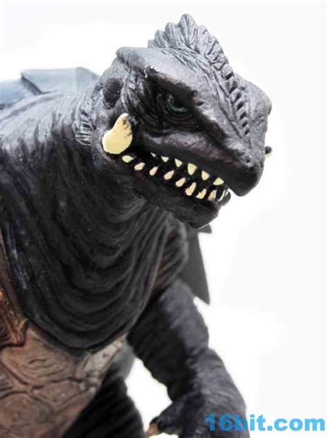 16bit.com Figure of the Day Review: BanDai Gamera Heisei Gamera Action Figure