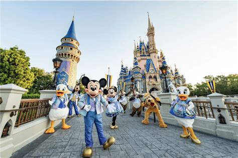 30 Best Disney World Rides for Adults | Sarah Scoop