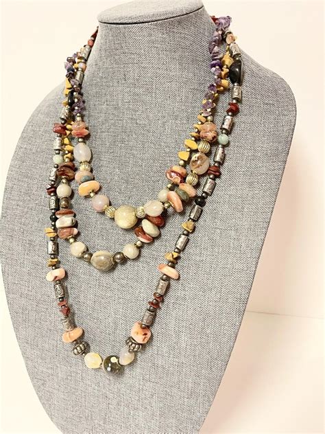 LOT 132 VINTAGE POLISHED ROCKS & GEMSTONE NECKLACES NATURAL ELEMENTS ...