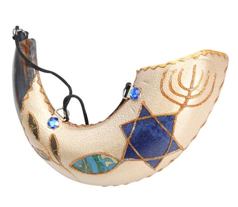 Anointing Painted Ram's Horn Shofar - Fish Design | aJudaica.com