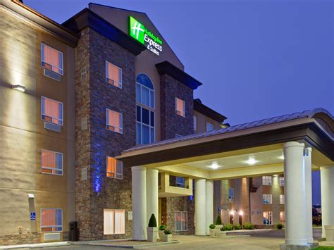 Holiday Inn Express & Suites Airport-Calgary Hotel by IHG